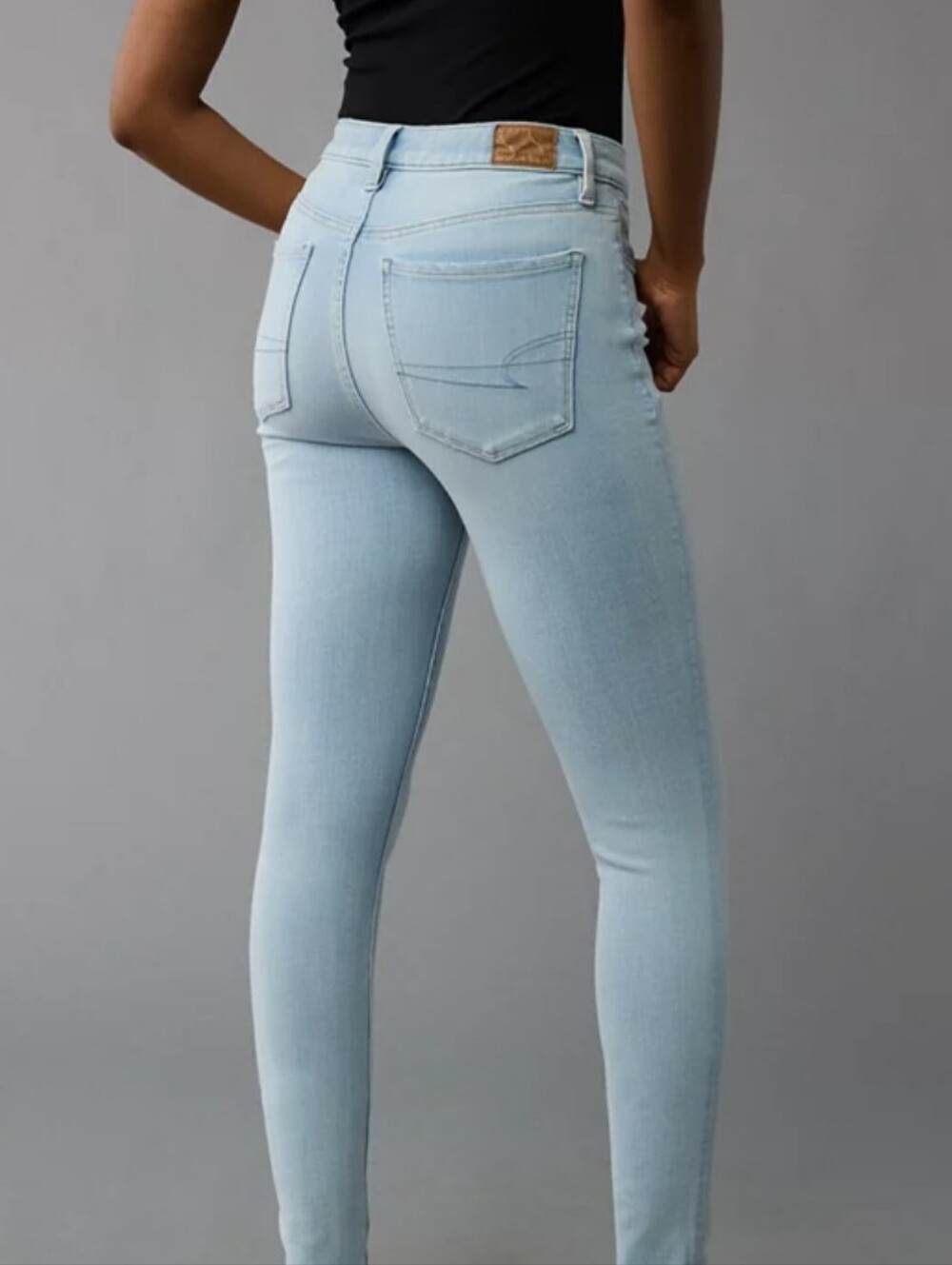 American Eagle Outfitters Light Blue High-Rise Skinny Jeans - Women